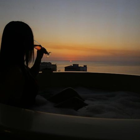 Sunrise Hotel Jounieh Esterno foto